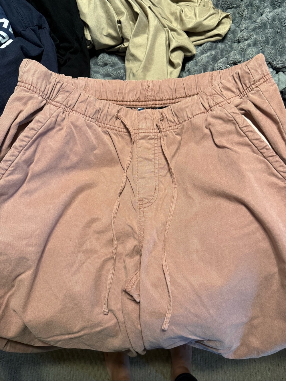 American Eagle Dusty Mauve Drawstring Pull On pants - Picture 2 of 4